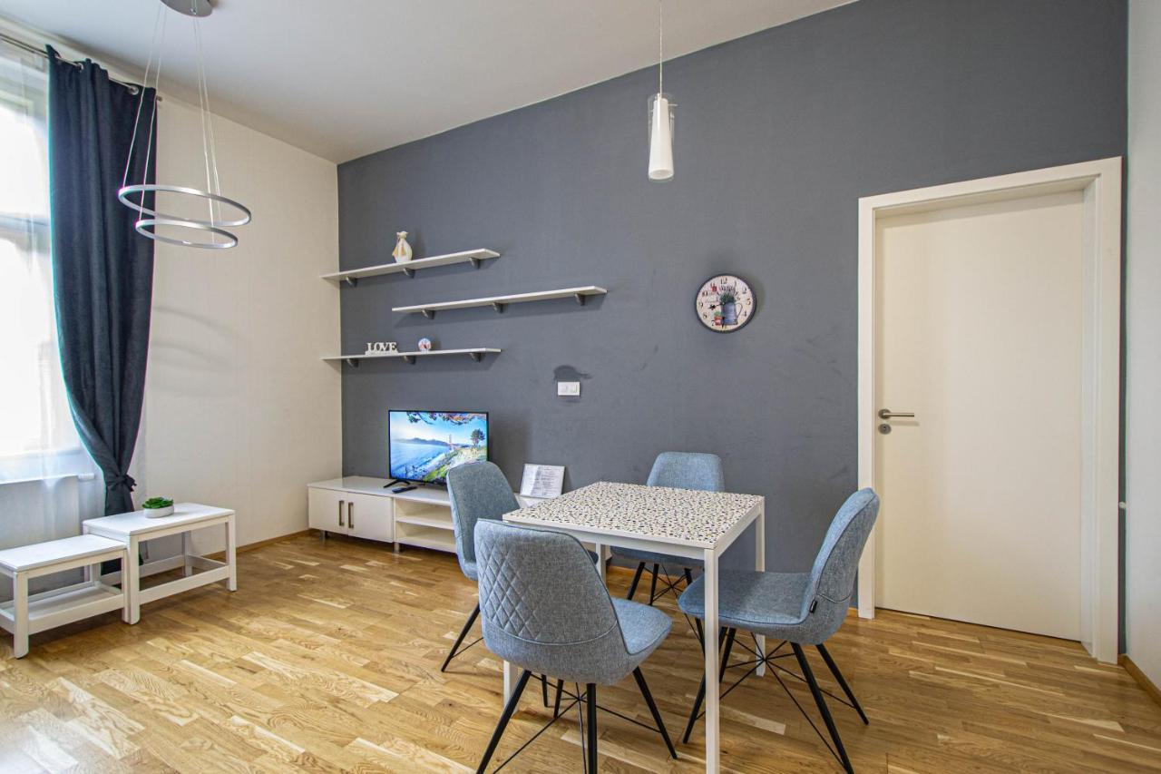 Stylish Apartment In Prague Best Gastronomic Area Esterno foto